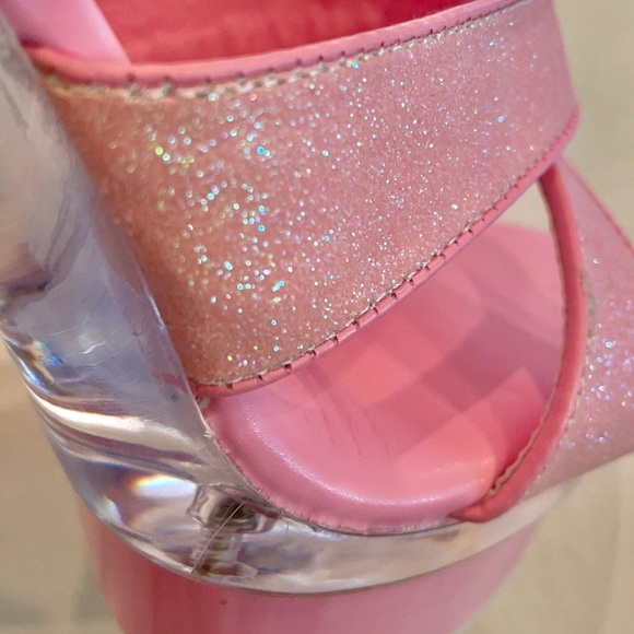 NWT Barbie pink princess glass Cinderella slippers platform heels (7.5/88.5)HP🎉 - Picture 12 of 16